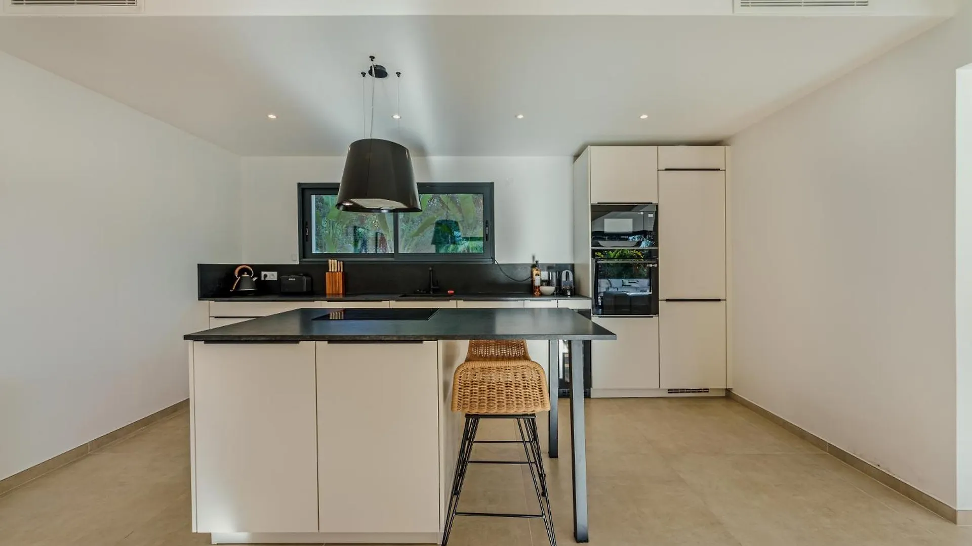 Villa 443 - Heated Pool Near The Beach Saint-Raphael  0*, Saint-Raphael (Var) France